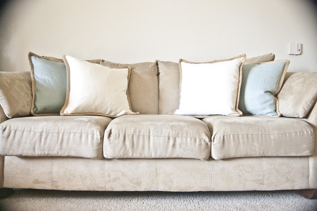 Microfiber Sofa How to clean a Microfiber Couch
