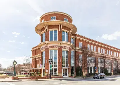 COIT Charlotte cleaning truck arriving at a house for area rug, air duct, blind, carpet, concrete, drapery, dryer vent, furniture, hvac, pet stain, upholstery, tile and grout, and stone cleaning and wood floor cleaning in Huntersville, NC.